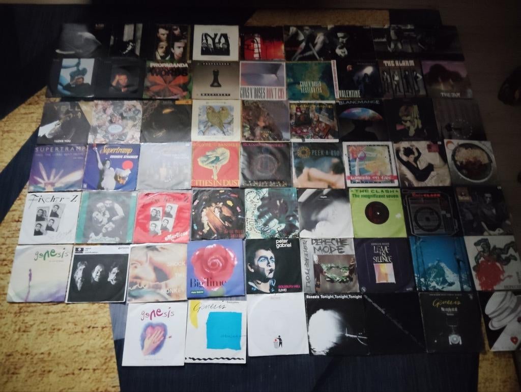 Vend extraordinaire lot de vinyles 45T rock