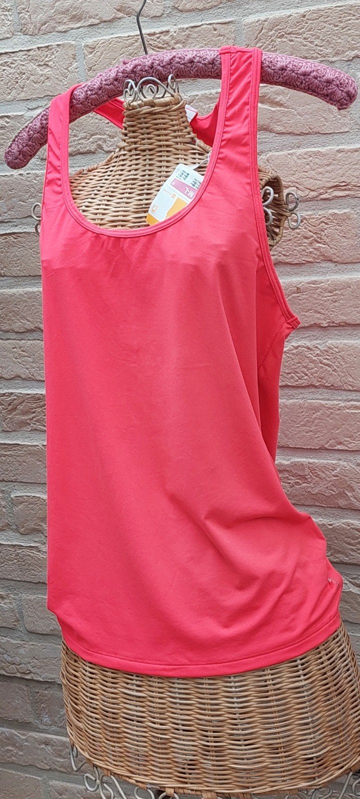 Nieuw topje maat 42 decathlon, Kleding | Dames, Topjes, Overige kleuren, Maat 42/44 (L), Nieuw, Ophalen of Verzenden