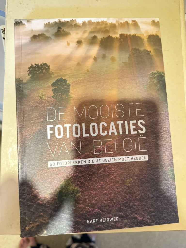 Boek 'De mooiste fotolocaties van België - deel 1', Boeken, Ophalen of Verzenden, Zo goed als nieuw, Natuur algemeen
