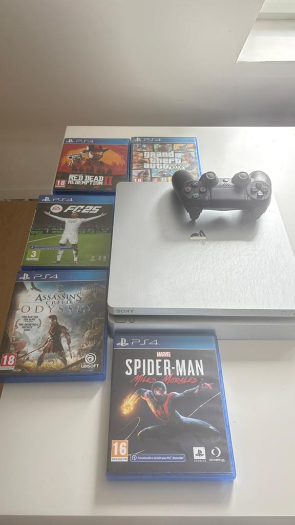 Playstation 4 + 5 populaire games, Games en Spelcomputers, Spelcomputers | Sony PlayStation 4, Verzenden, Met 1 controller, Slim