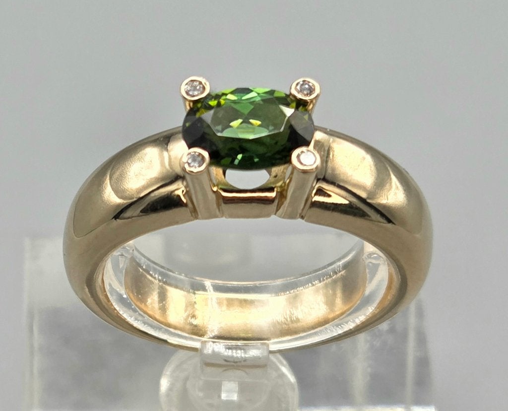 Vintage gouden ring(Bron jewelry) smaragd diamanten.2026/383, 18 tot 19, Ophalen of Verzenden, Zo goed als nieuw, Dame of Heer