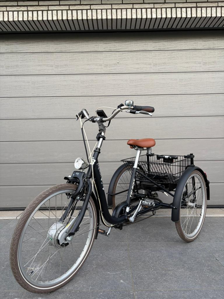 Tricycle à assistance électrique Tri-Bike état neuf, Divers, Chaises roulantes, Enlèvement ou Envoi, Comme neuf, Fauteuil roulant électrique