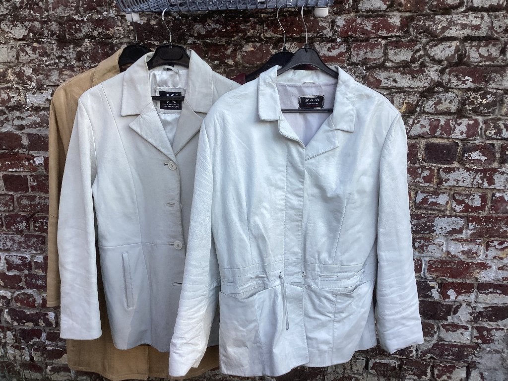 Lederen damesjassen, Kleding | Dames, Jasjes, Kostuums en Pakken, Ophalen, Wit, Maat 42/44 (L), Jasje