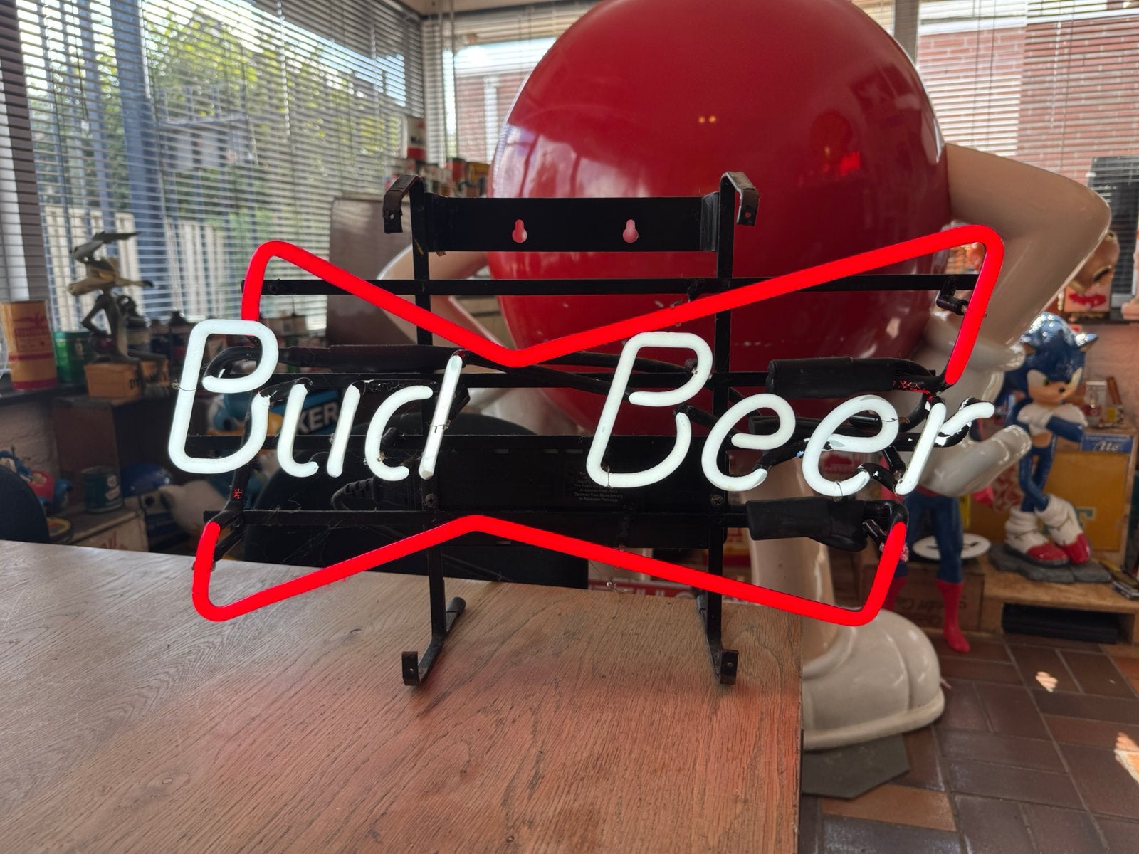 Ancien éclairage publicitaire au néon Bud Beer, Collections, ., Enlèvement, Utilisé, .