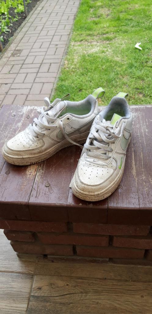 Sportschoenen, Enlèvement, Utilisé