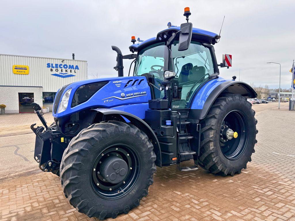 New Holland T7.245 Auto Command New Gen, Gebruikt, Meer dan 160 Pk, New Holland, 2500 tot 5000