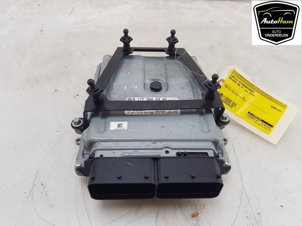 CALCULATEUR MOTEUR ECU Mercedes-Benz AMG GT (C190), Robert Bosch AG, Mercedes-Benz, Utilisé, Robert-Bosch-Allee 1
74232  Abstatt, DE