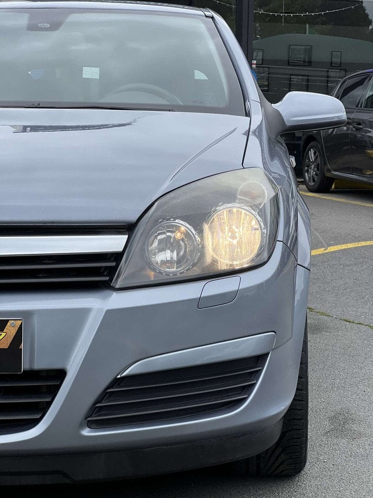Opel Astra 1.6i 16v Elegance*boîte auto*CLIMA*JANTES*G 12M, Autos, Argent ou Gris, Achat, 1206 kg, Entreprise