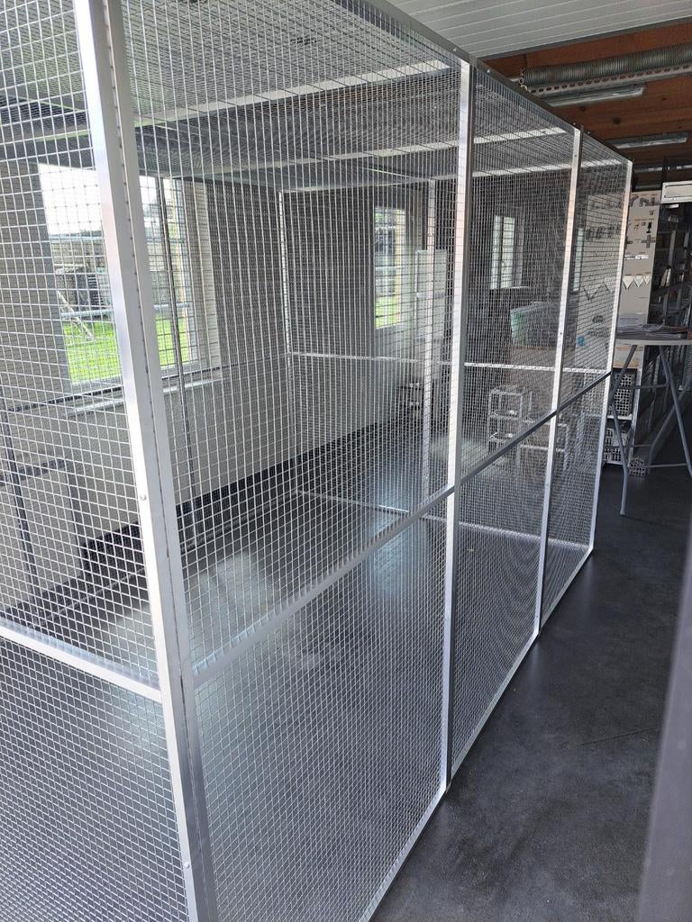 VOLIÈRE - POULETS - PIGEONS - CHATS 3 x 2 x 2 . (NOUVEAU), Animaux & Accessoires, Enlèvement, Neuf, Volière