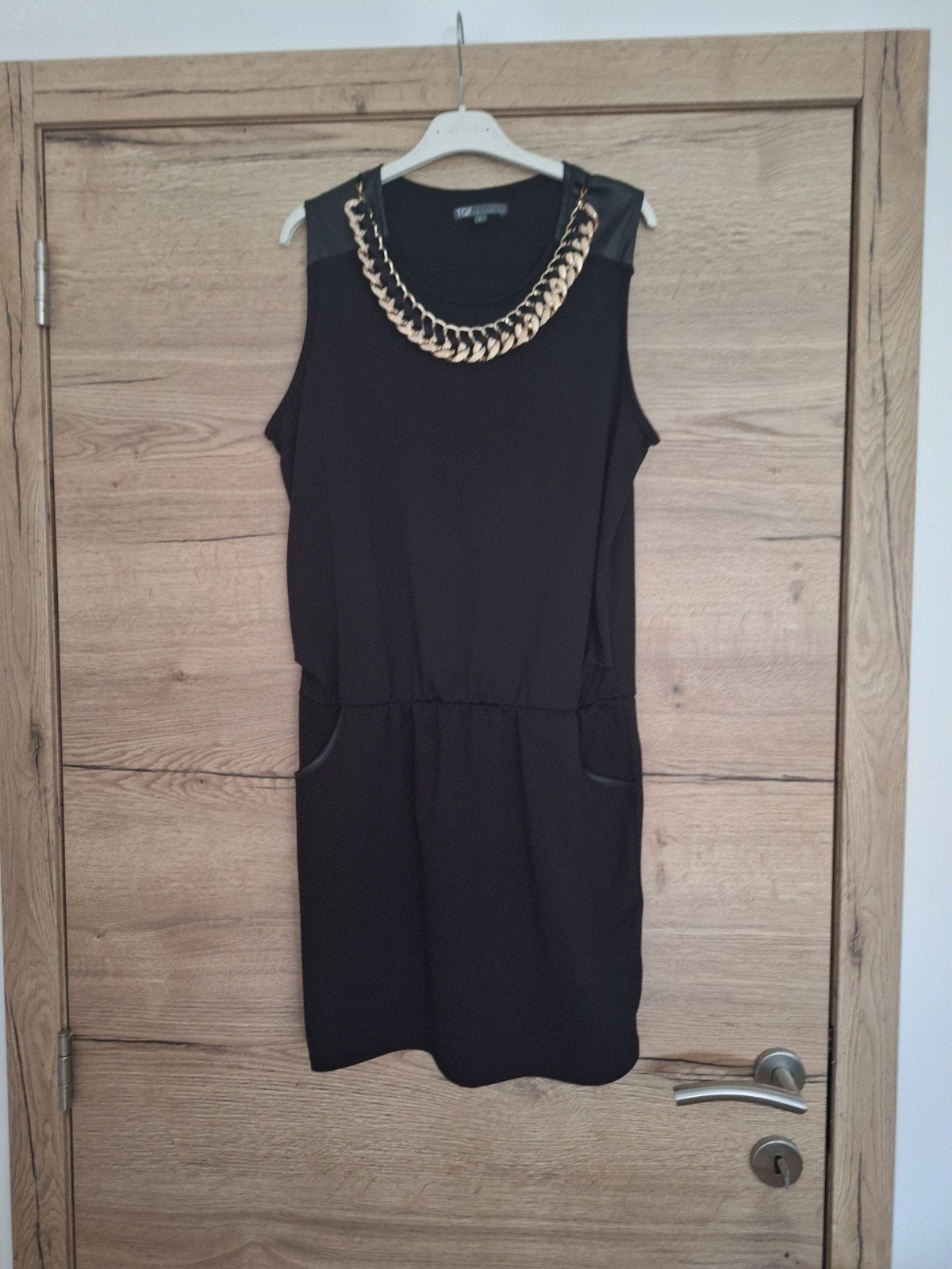Robe noir d'été L avec collier attaché, Enlèvement ou Envoi, Noir