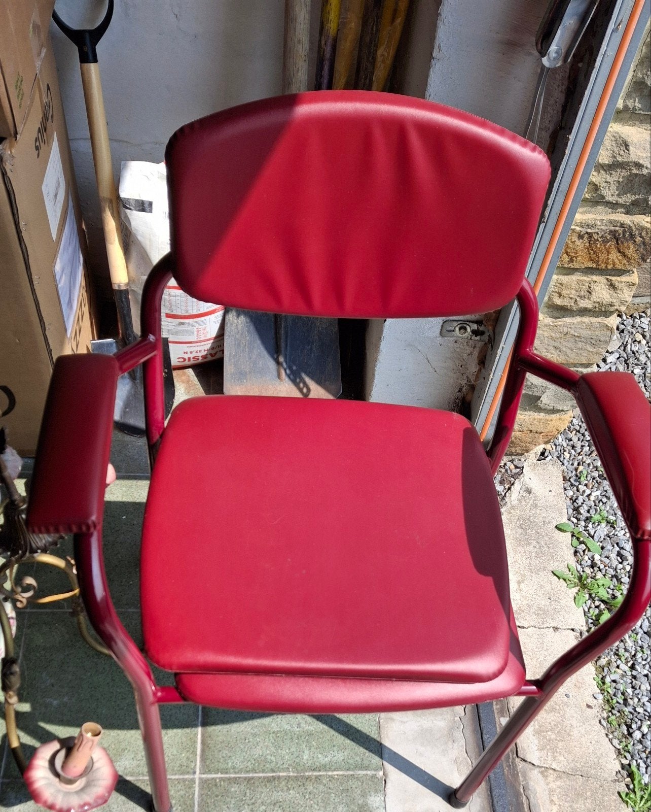 chaise percée avec seau, Divers, Enlèvement, Comme neuf