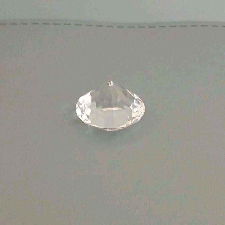 Swarovski Crystal, Enlèvement