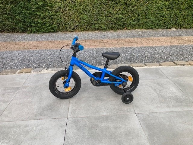 Vélo pour enfants Specialized Riprock 12 pouces, Specialized, Frein sur jante, Stabilisateurs, Comme neuf