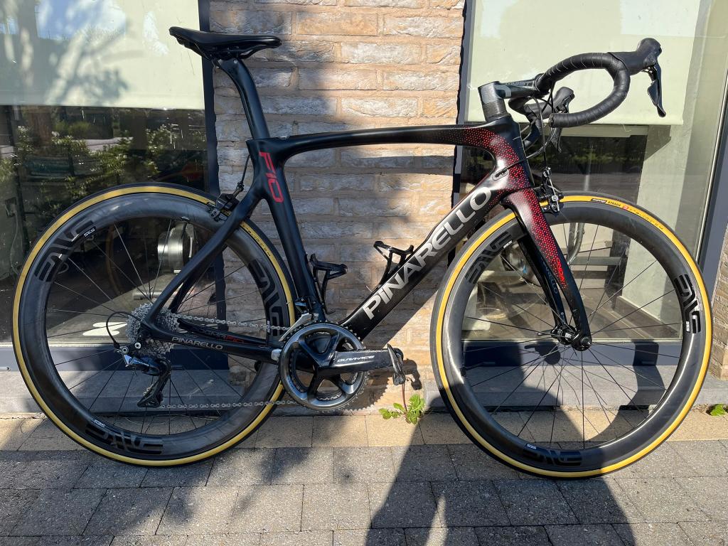 Pinarello Dogma F10 - Dura ace - Enve Velgen - Maat 55, Autres marques, Frein sur jante, Enlèvement, 53 à 57 cm