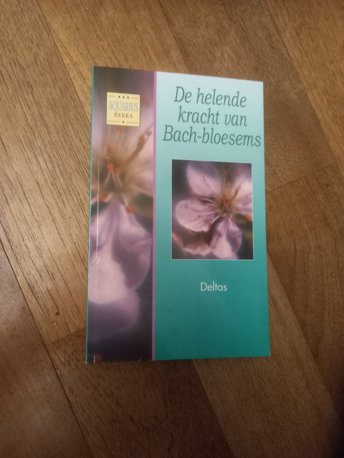 R. Hasnas - De helende kracht van Bach-bloesems, Boeken, Ophalen of Verzenden, R. Hasnas