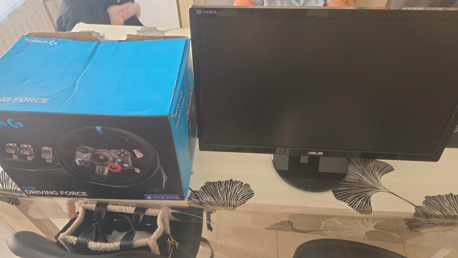 ps4 slim, Enlèvement, Utilisé, Volant ou Pédales, PlayStation 4
