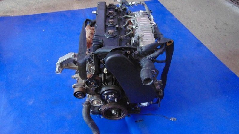Moteur 2KDFTV Nu HILUX TOYOTA, Envoi, Utilisé, Daihatsu