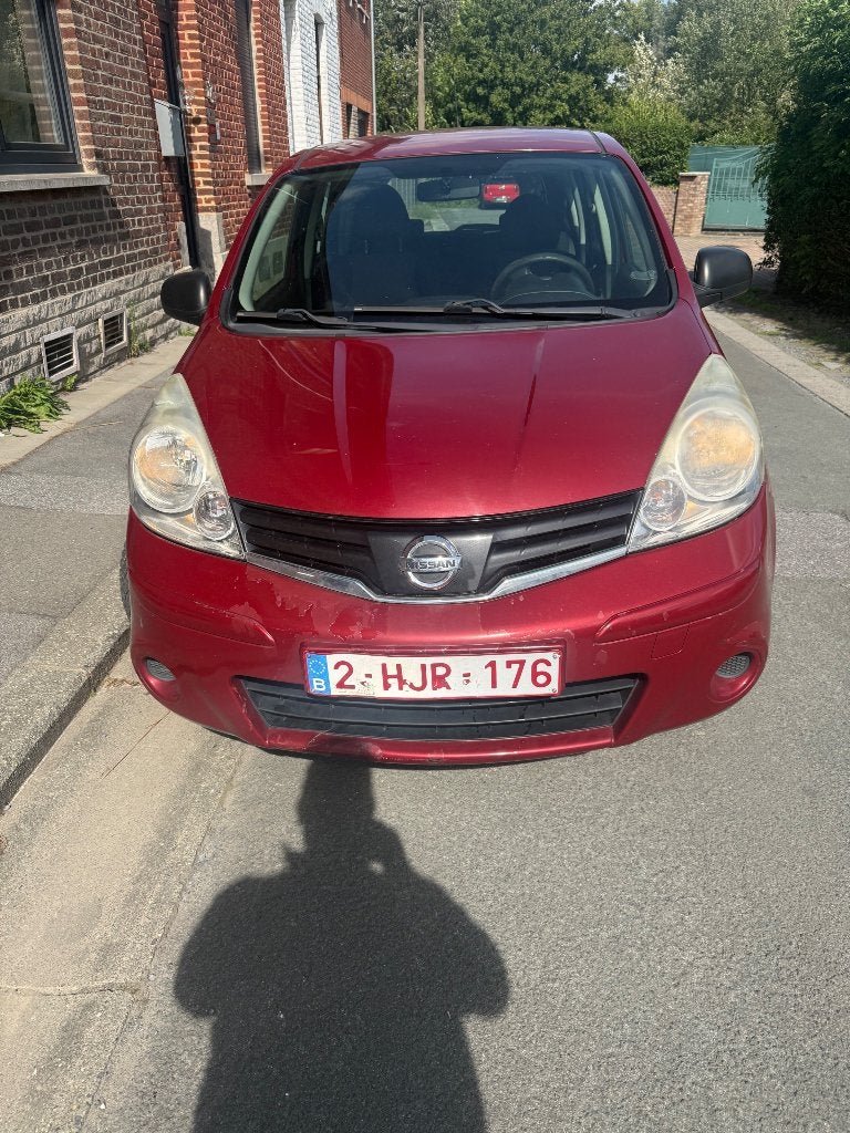 Nissan note 1.4essence (euro5) 147 000km!, Autos, Euro 5, Achat, 14 cm³, 65 kW