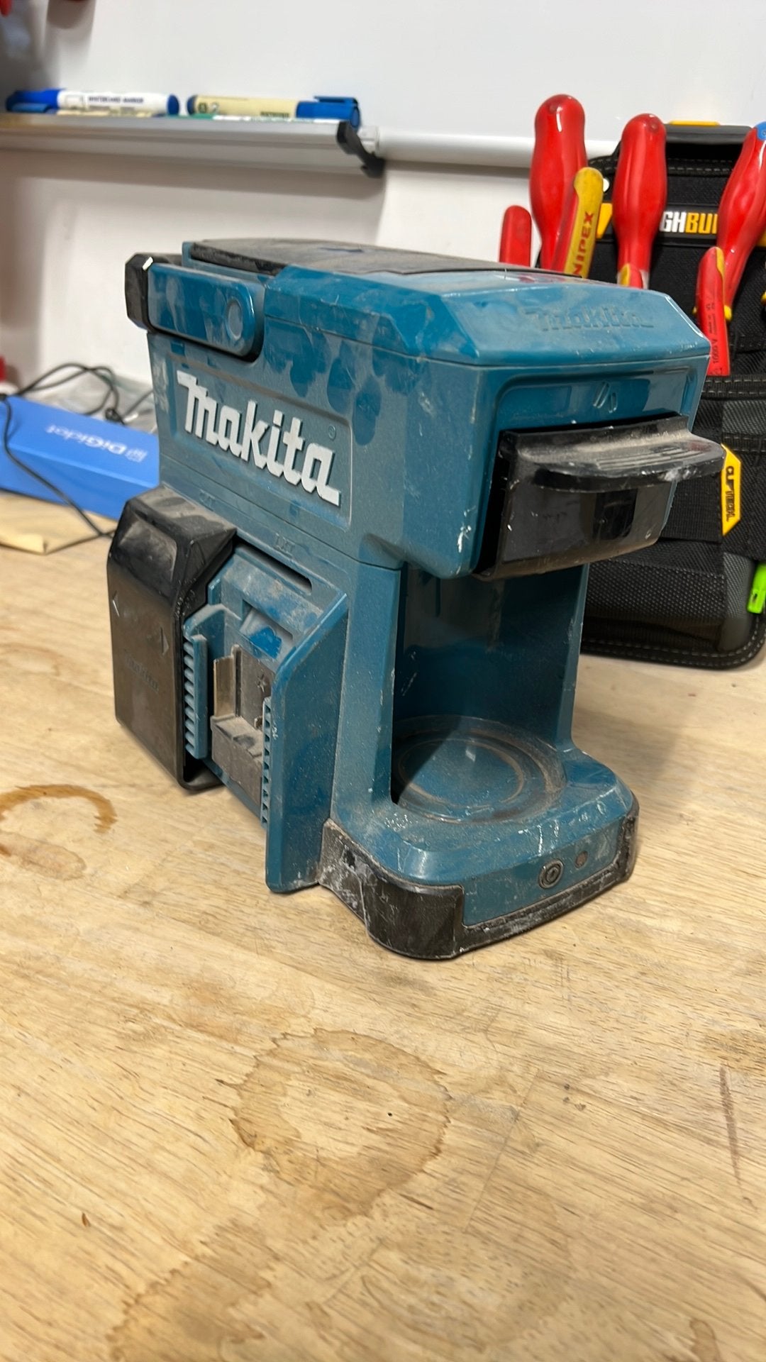 Makita koffiezet, Ophalen, Zo goed als nieuw