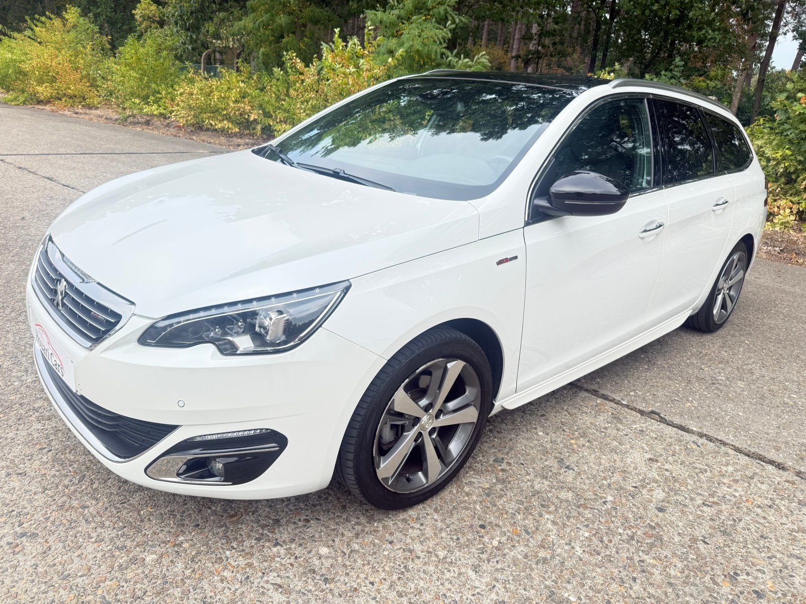 Peugeot 308.  1.2 benzine automaat.  Gtline, Auto's, Peugeot, 1199 cc, Wit, 5 deurs, 3 cilinders