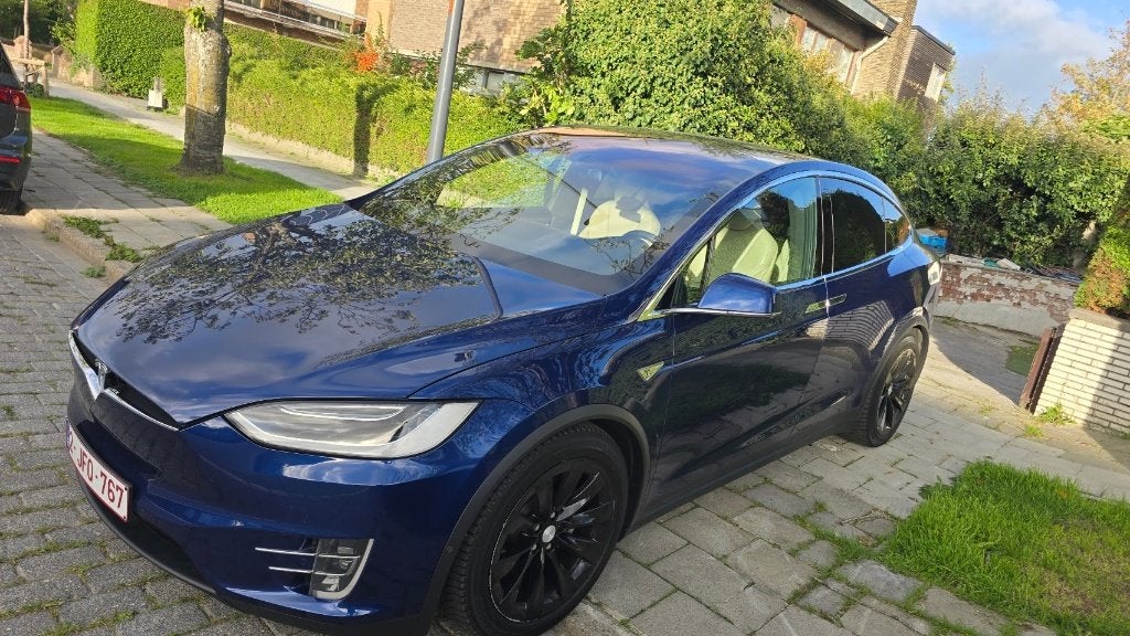 Tesla Model X 90d 6pl supercharge gratuite SC01, Autos, Model X, Achat, Entretenue par le concessionnaire, 5 portes