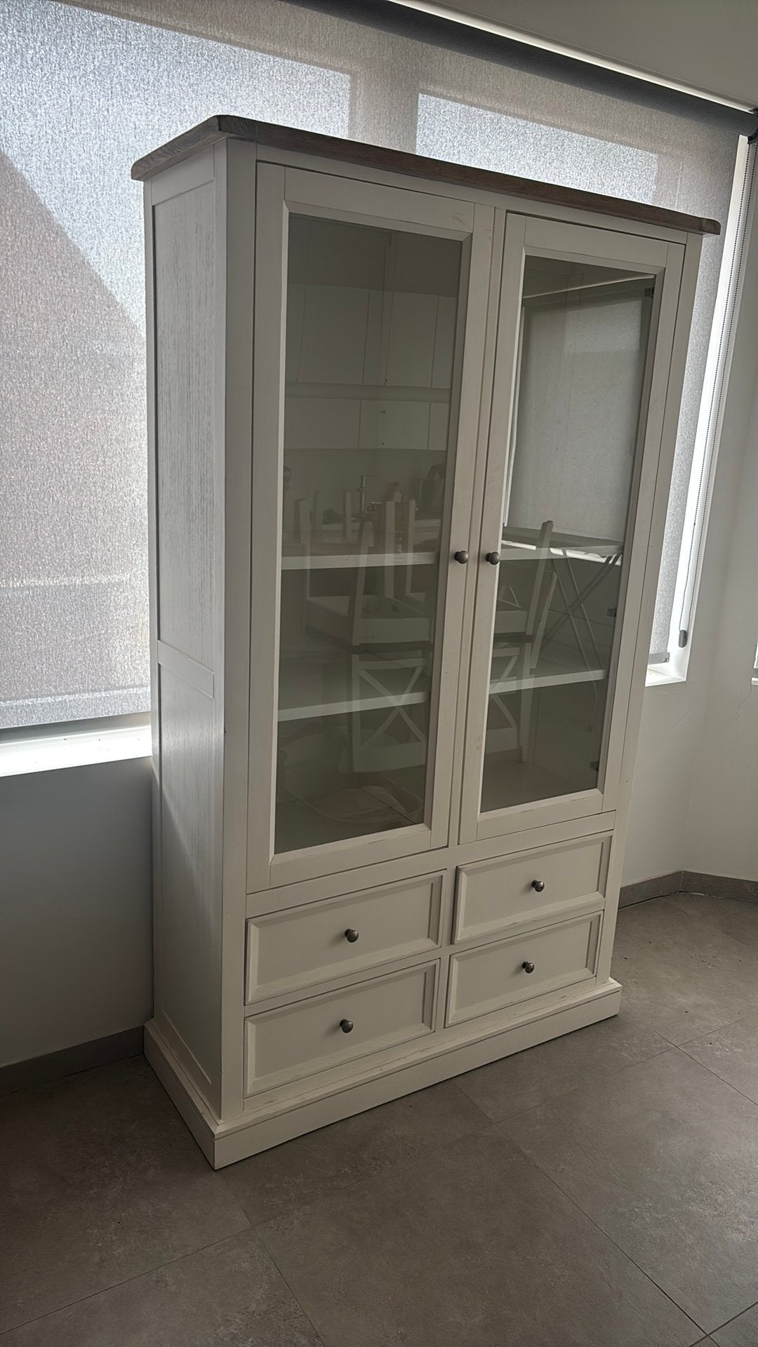 Vitrinekast, Huis en Inrichting, Ophalen, Gebruikt, 100 tot 150 cm, Met lade(s)