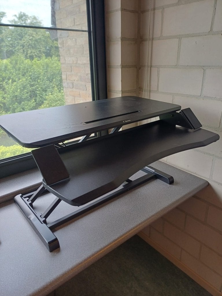 Ergonomische computertafel, Ophalen, Kunststof, Gebruikt, 70 tot 120 cm