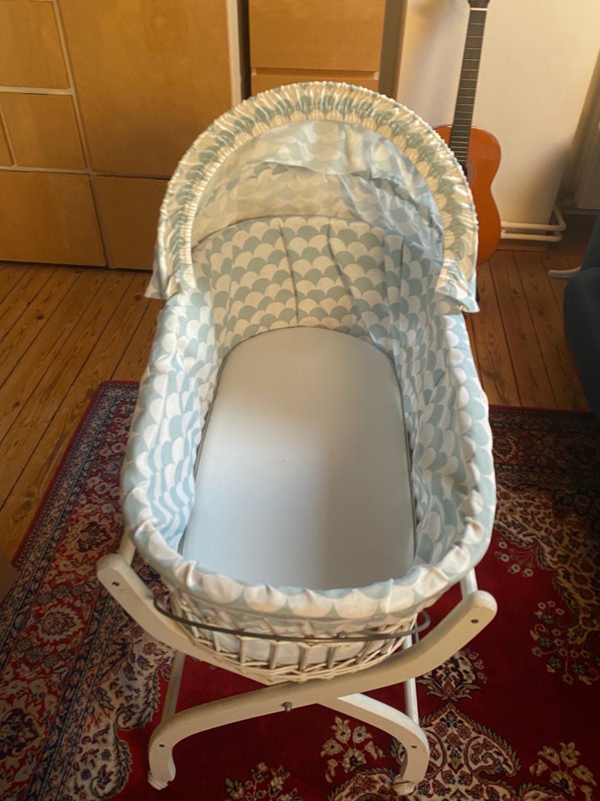 babywieg met onderstel, matras en bekleding, Enlèvement, Utilisé