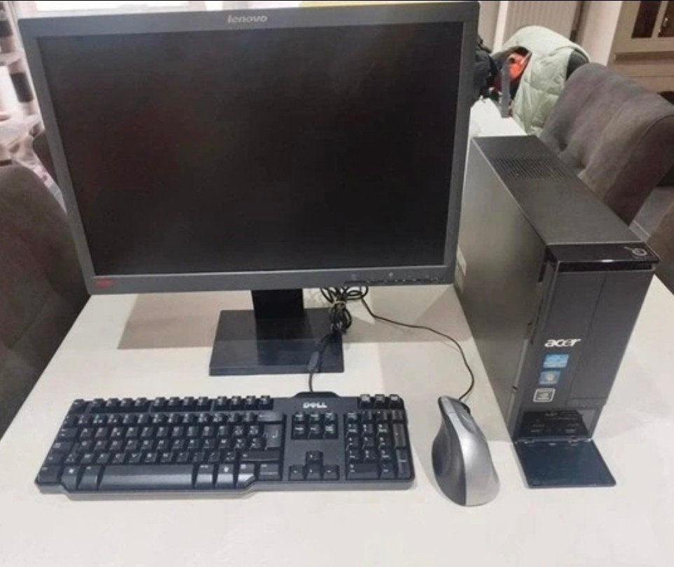 PC de bureau avec accessoires., HDD, Enlèvement ou Envoi, 8 GB, Utilisé