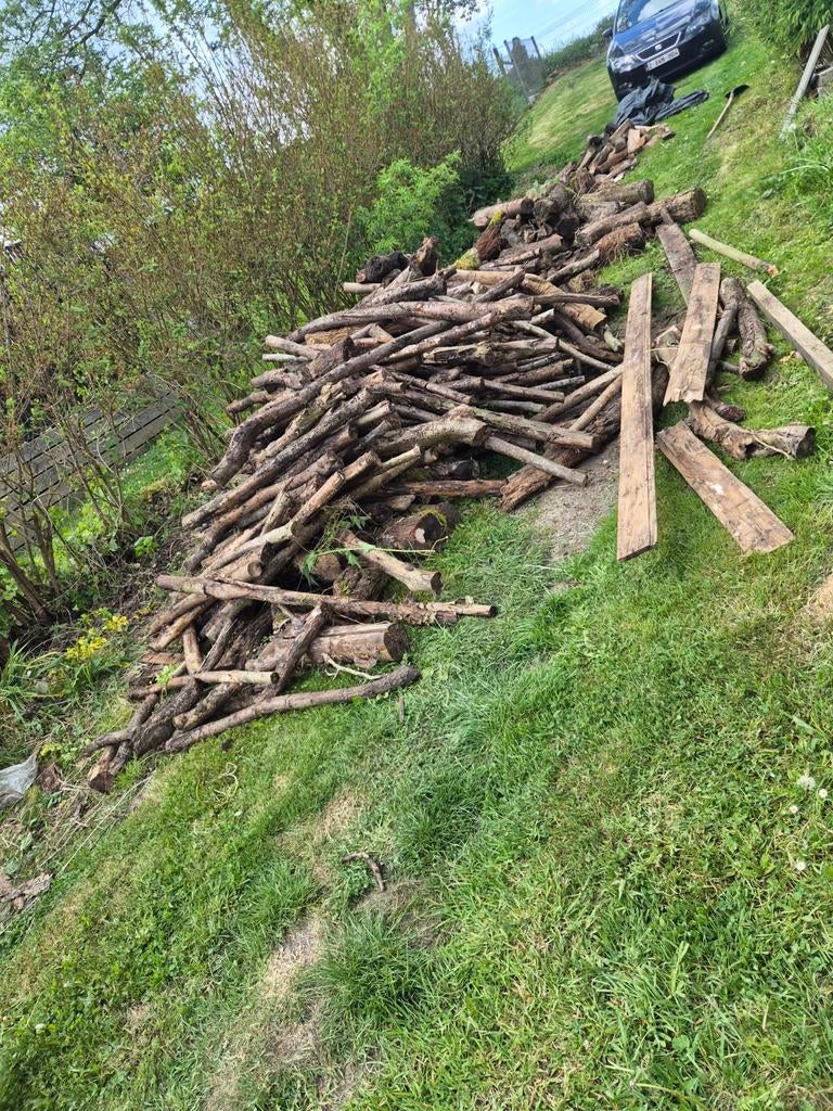 A donner bois de chauffage, Ophalen