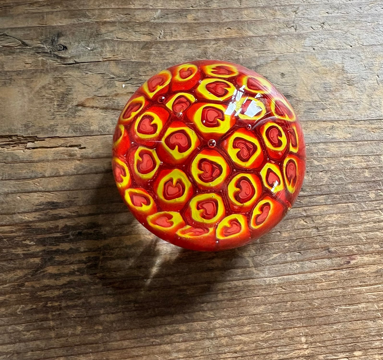 PETIT PRESSE PAPIER VERRE VINTAGE MURANO SUPERBE, Antiquités & Art, Enlèvement ou Envoi