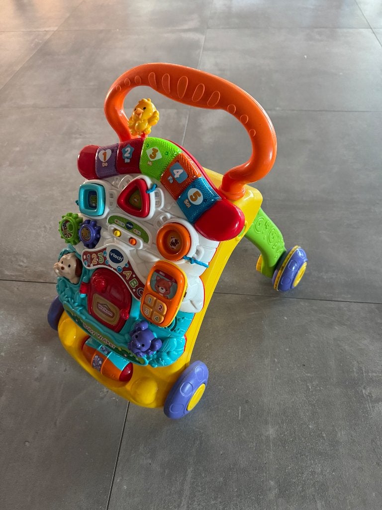 Vtech loopwagen baby walker, Enfants & Bébés, Enlèvement, Comme neuf, 6 mois à 2 ans