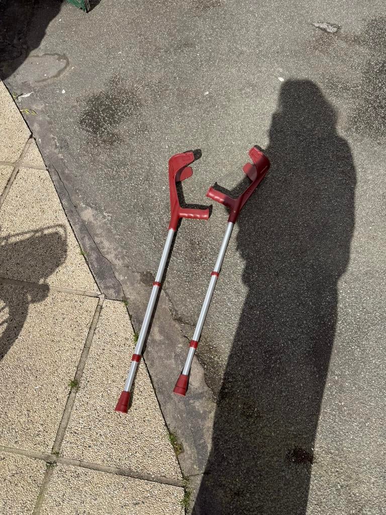 Krukken Rebotec, Diversen, Loopkrukken, Ophalen, Zo goed als nieuw