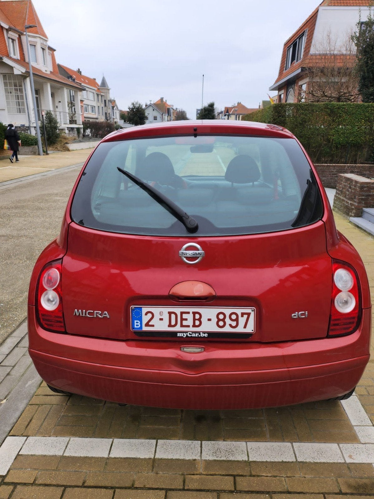 Voiture Nissan, Achat