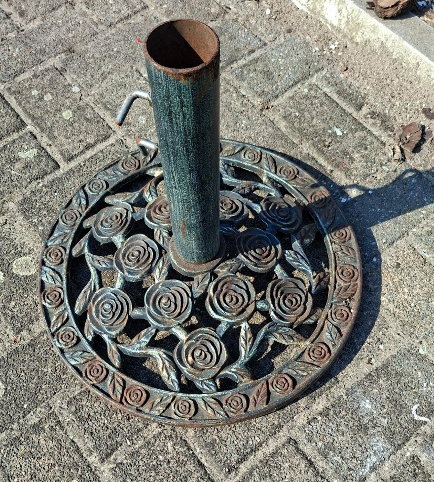 BASE DE PARASOL EN FONTE FRANÇAISE, Enlèvement ou Envoi, Comme neuf, Moins de 1 mètre, Base de parasol