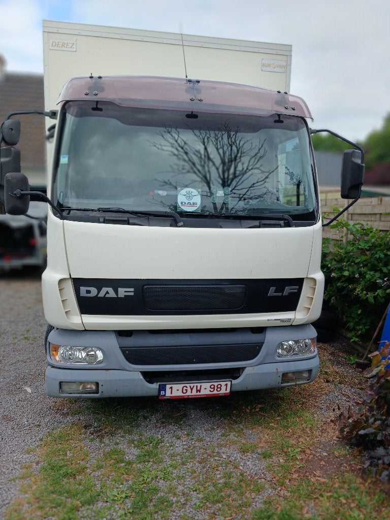 DAF LF 45, Achat, Vitres électriques, 3 places, Boîte manuelle