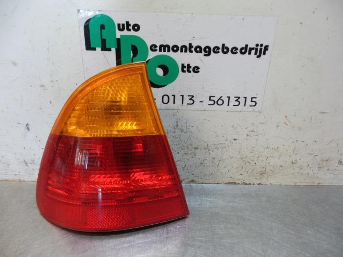 Feu arrière gauche d'un BMW 3-Serie (3-Serie 98-), -, 3 mois de garantie, Utilisé, -