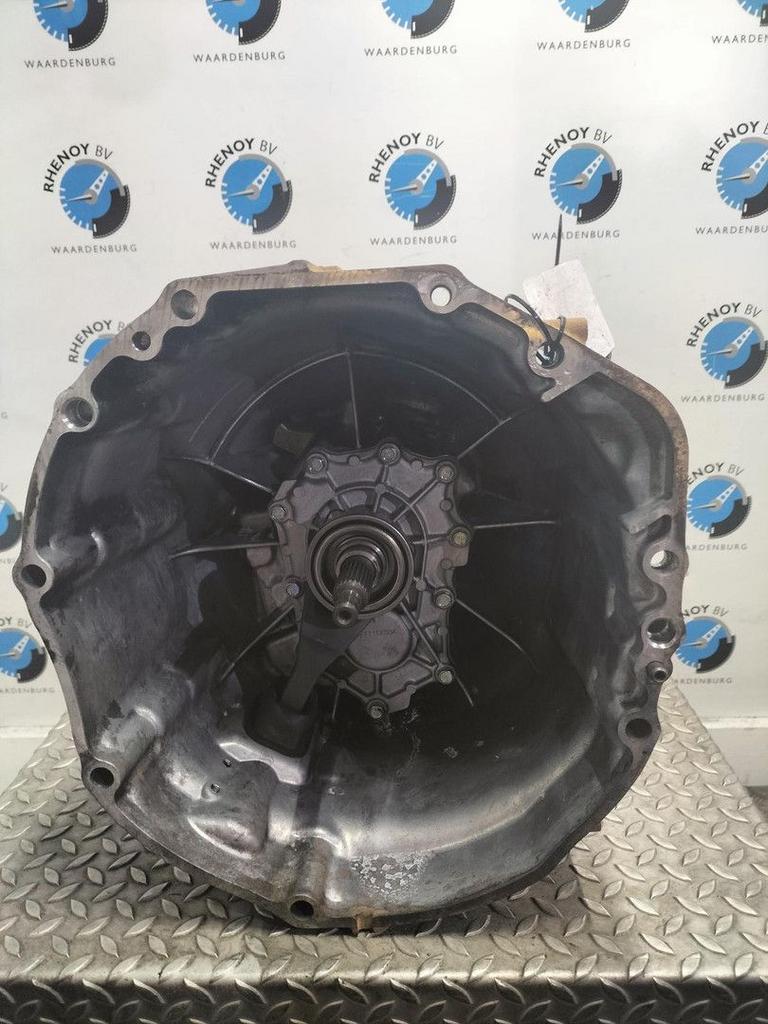 NISSAN NAVARA TRANSMISSIE / VERSNELLINGSBAK 32010NKB5B 2018, Ophalen of Verzenden, Gebruikt, Stiba lid