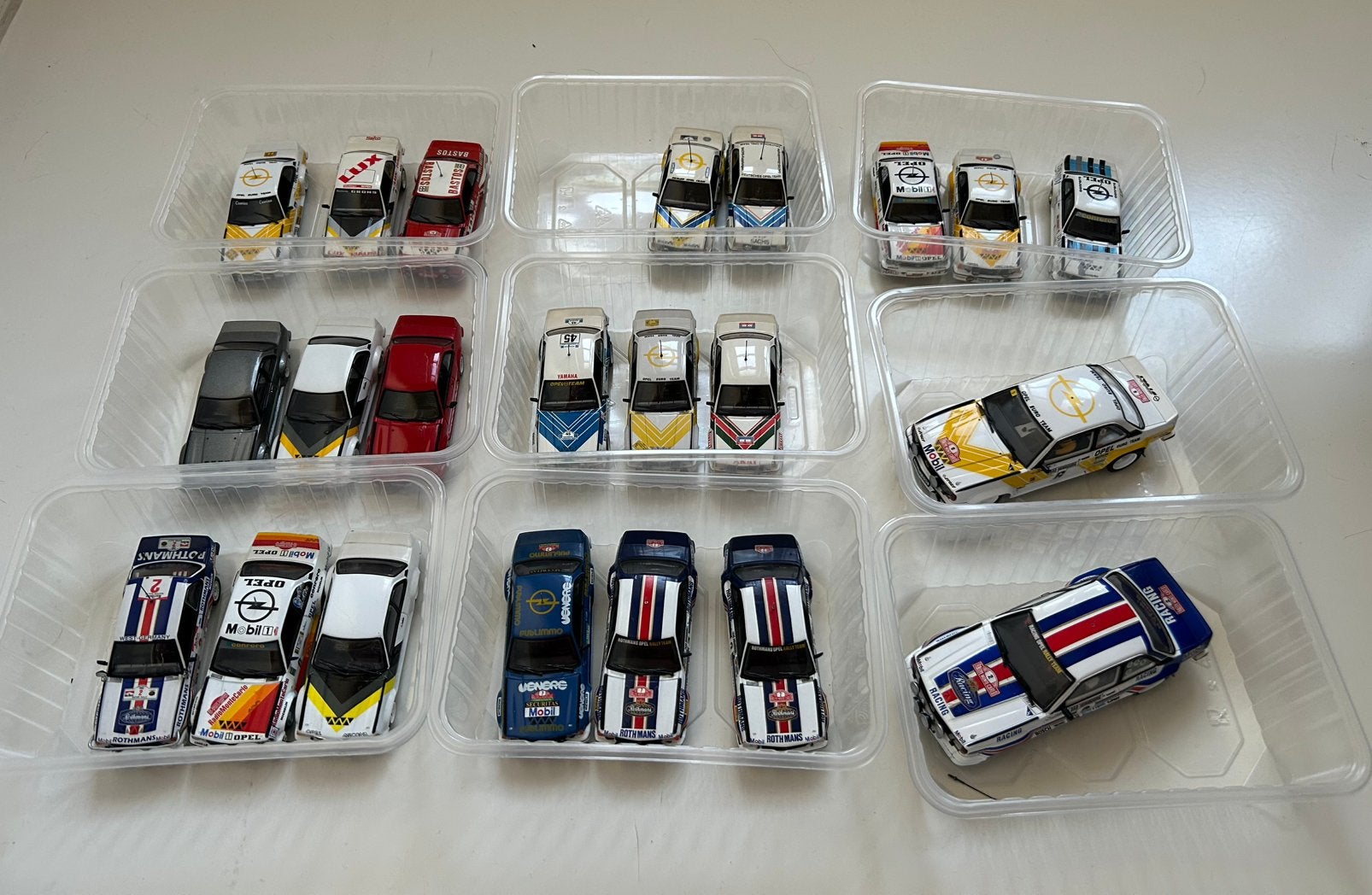 Lot opel ascona 400 modellen 1:43 schaal, Ophalen, Zo goed als nieuw