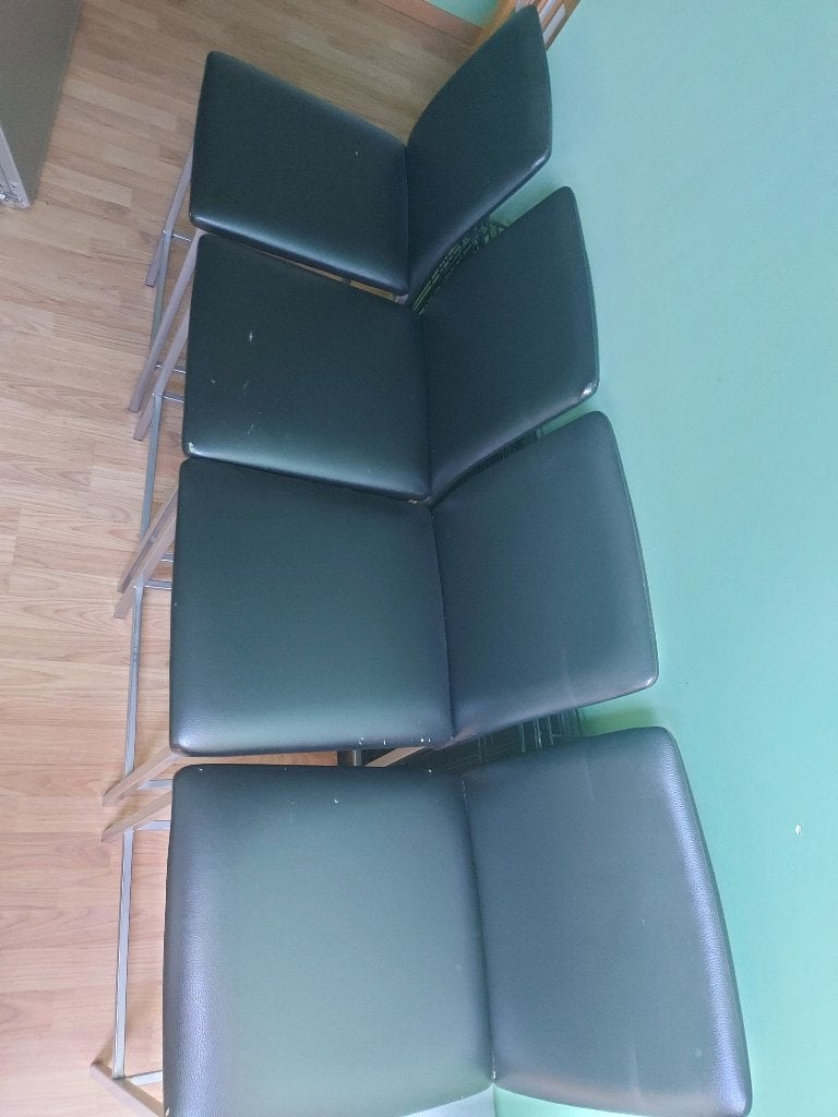 4 barkrukken of hoge keukenstoelen, Ophalen, Met voetsteun, 60 tot 90 cm, 4 krukken