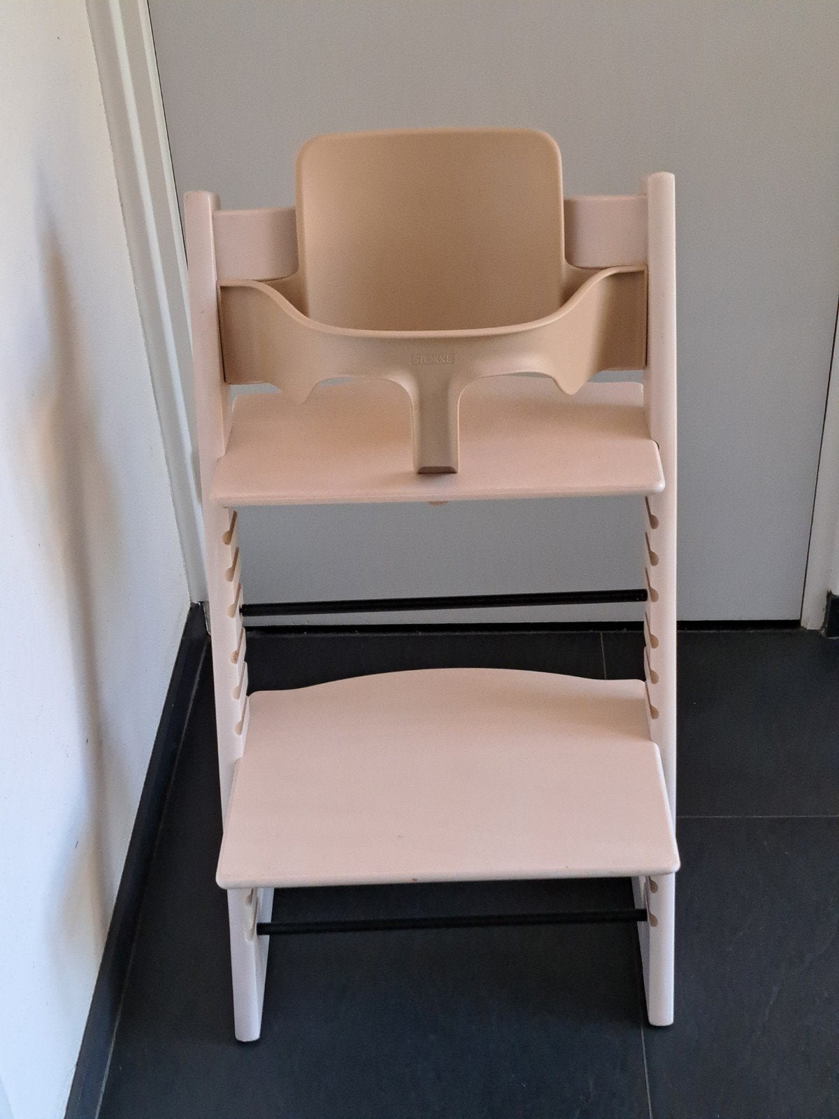 Stokke Tripp Trapp originele babyset in beige, Kinderen en Baby's, Kinderstoelen, Ophalen, Zo goed als nieuw, Stoelverkleiner