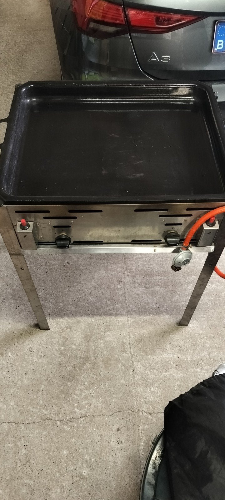 bakplaat op gas plus BBQ., Ophalen