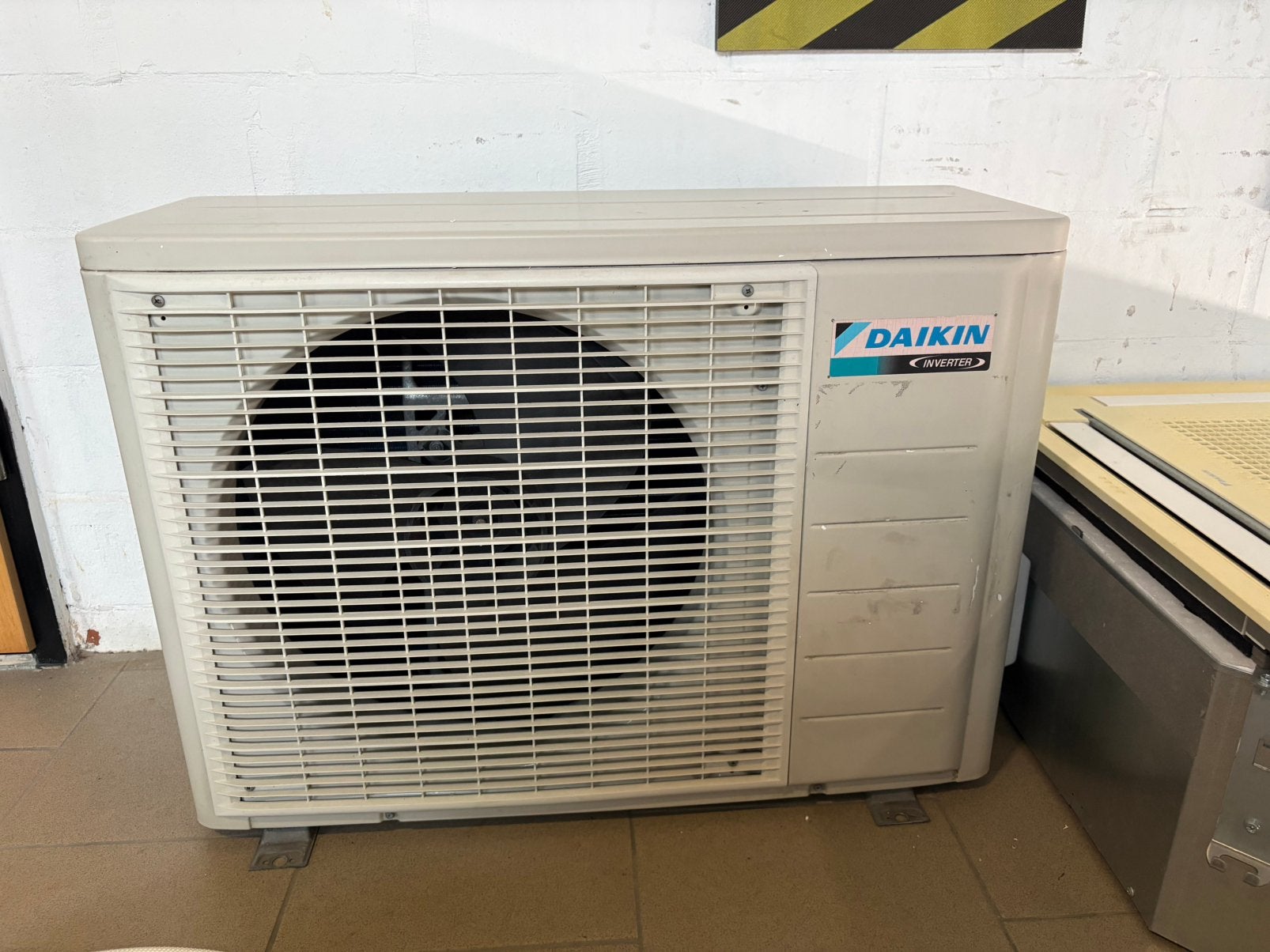 Daikin airco met inbouw plafond unit, Electroménager, Climatiseurs, 60 à 100 m³, Enlèvement, Utilisé, Télécommande