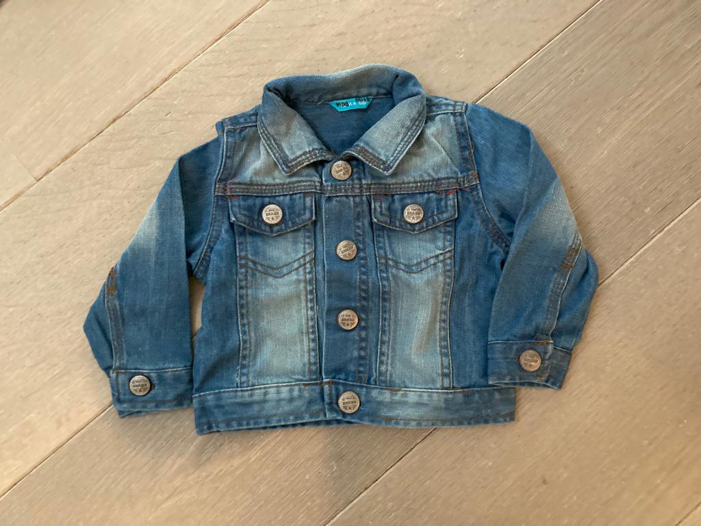 Jeans jasje van Hema (Maat 6 maand / 68), Kinderen en Baby's, Jongetje of Meisje, Ophalen of Verzenden, Zo goed als nieuw, Jasje
