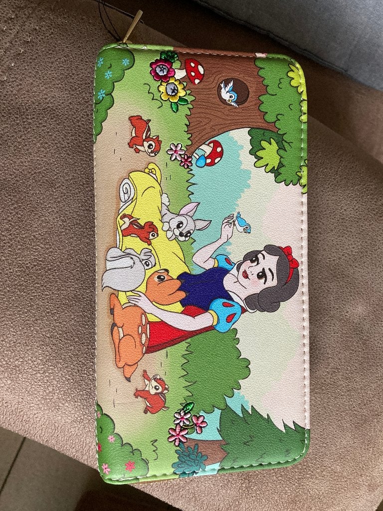 Nieuwe Loungefly Sneeuwwitje portemonnee ( Disney ), Collections, Enlèvement ou Envoi, Blanche-Neige ou Belle au Bois Dormant