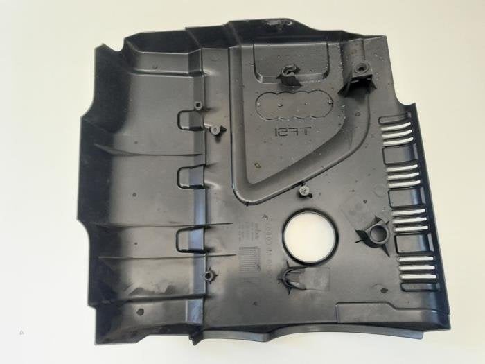 Couverture moteur d'un Audi A4, Autos : Pièces & Accessoires, -, 3 mois de garantie, Audi, Utilisé
