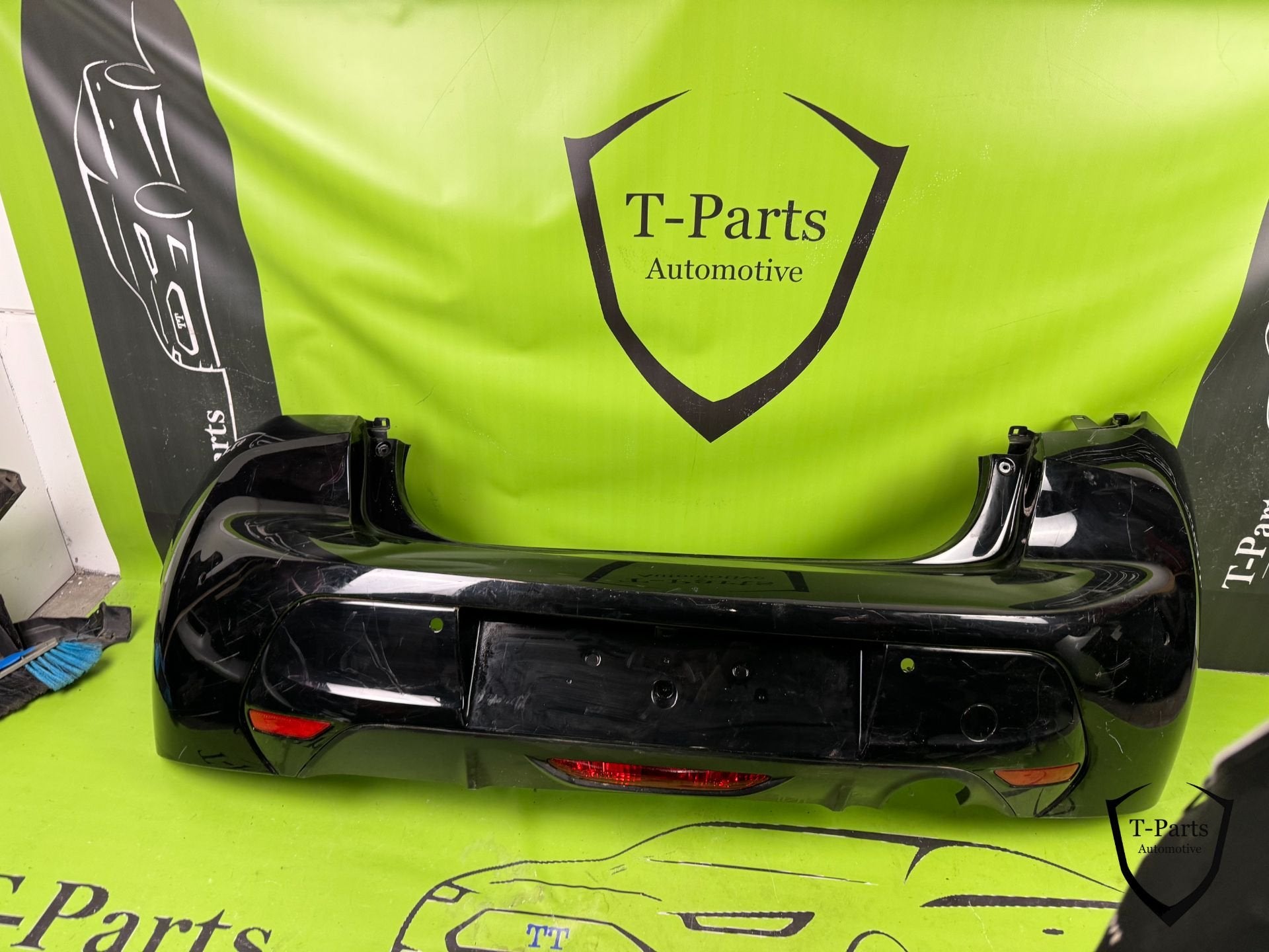 peugeot 208 achterbumper 4x PDC bumper 2019+, Info@fabrikant.eu, Bumper, Fabrikant BV, Gebruikt
