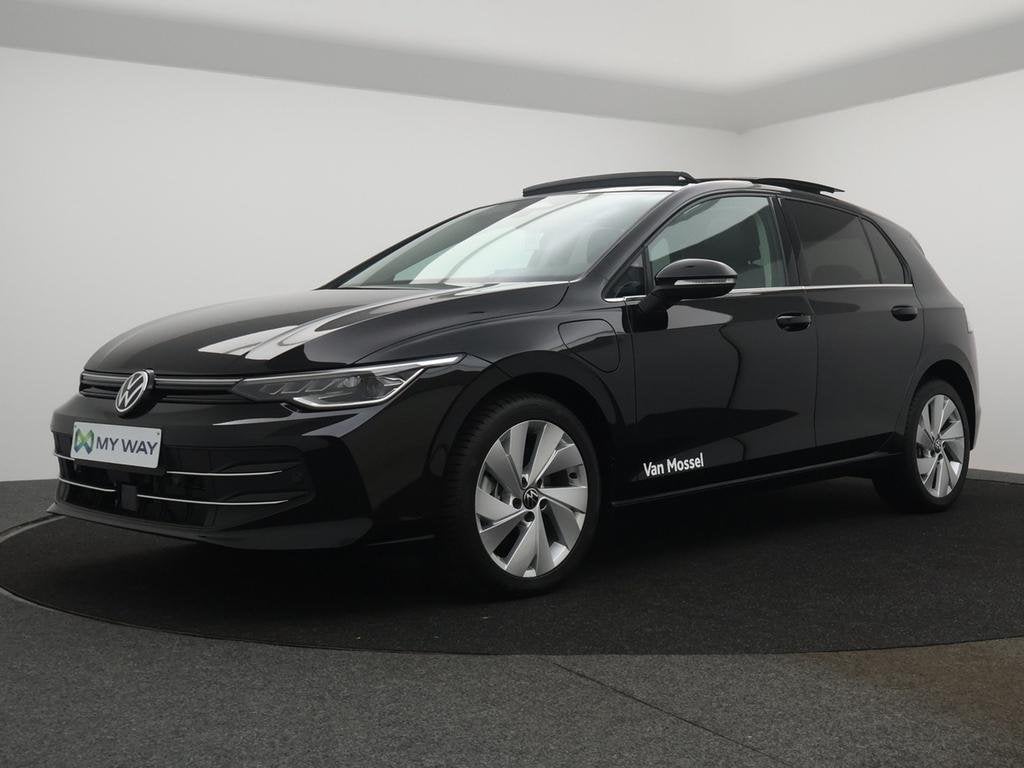 Volkswagen Golf VIII eHybrid (PHEV) Golf eHybrid 1.5 Style B, Automaat, https://public.car-pass.be/vhr/88845a1a-2438-4810-b4b0-25c093982bbf
