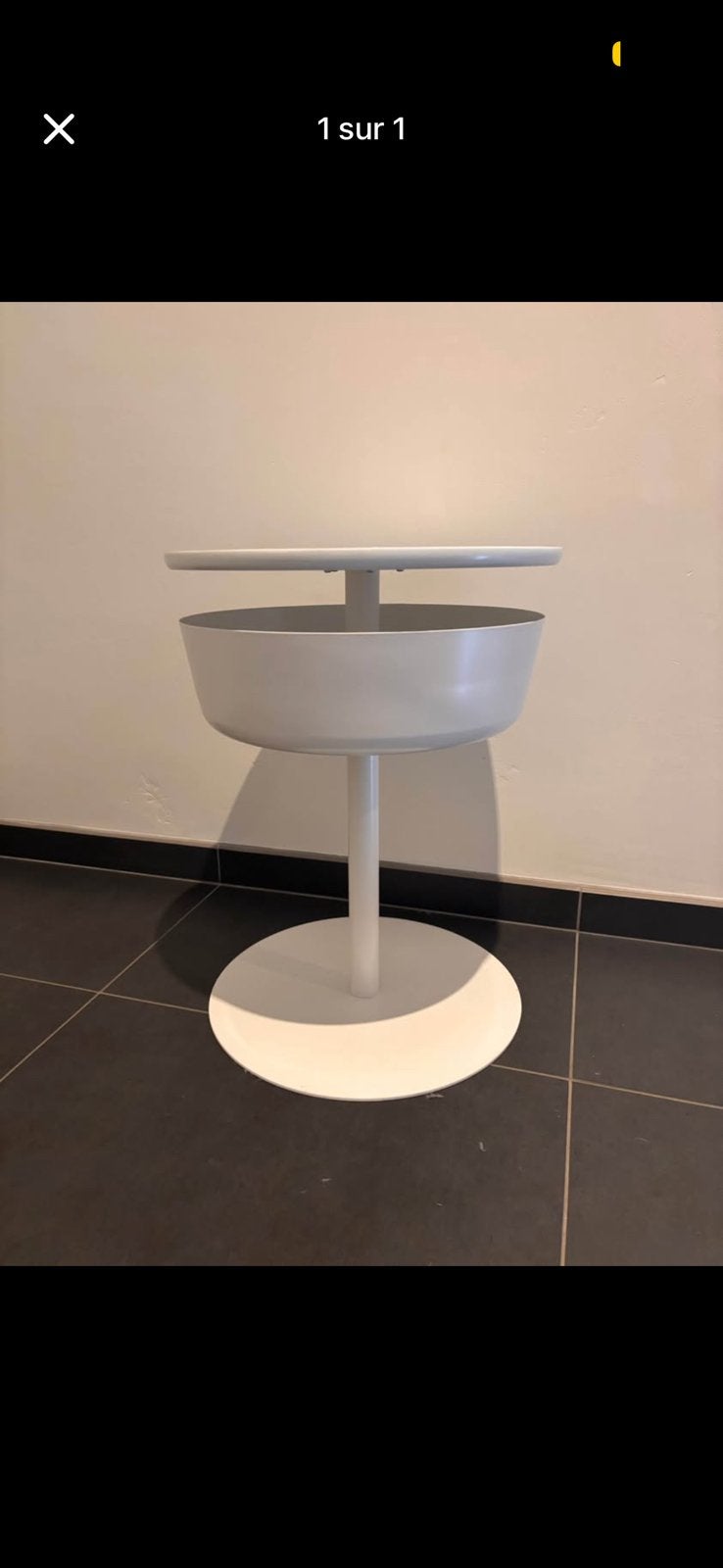 Table d’appoint ou de chevet ikea, Enlèvement, Comme neuf