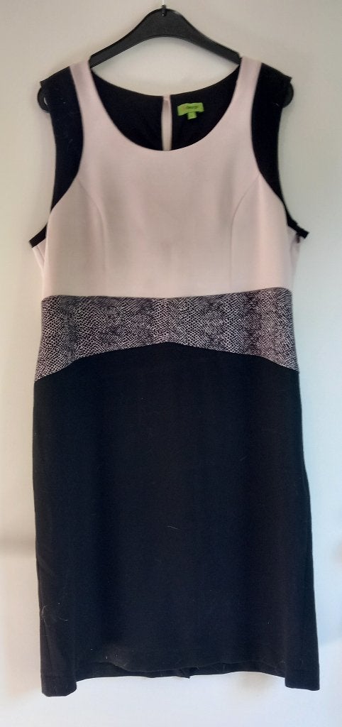 Zw./Roze K-Design color-block kokerjurk - L–ZGAN, Kleding | Dames, K-design, Meerkleurig, Maat 42/44 (L), Ophalen of Verzenden